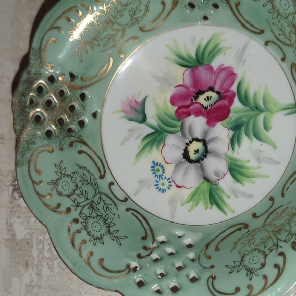 ♥️5/$25 Japan Lusterware Vintage Bowl - Picture 3 of 4